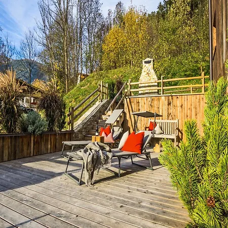 Grand In Mayrhofen With Infrared Sauna & Artistic Interiors