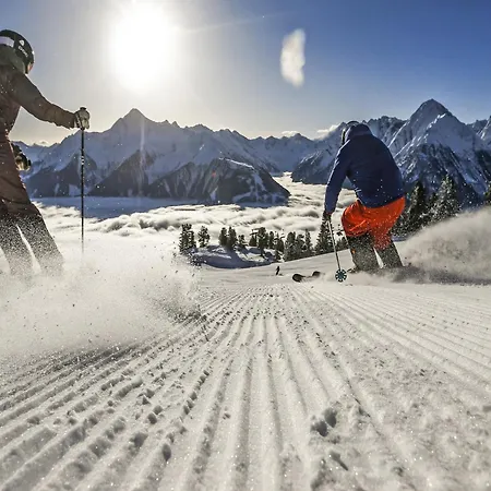 شقة Grand In Mayrhofen With Infrared Sauna & Artistic Interiors *